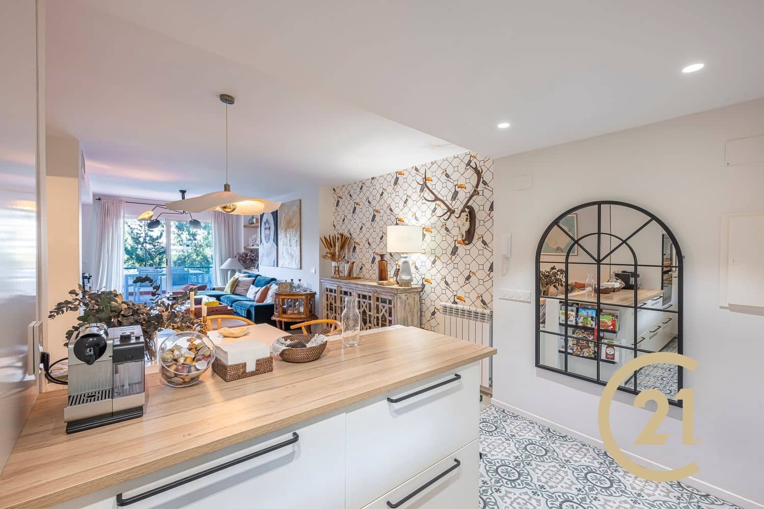 2 soverom Leilighet til salgs i San Pedro de Alcantara med svømmebasseng garasje - € 475 000 (Ref: 10115423)