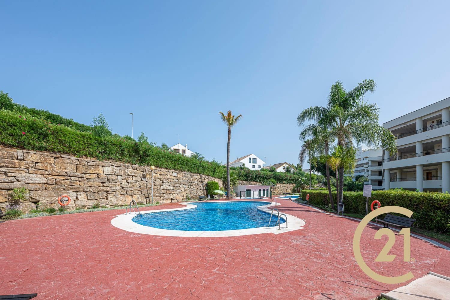 2 soverom Leilighet til salgs i San Pedro de Alcantara med svømmebasseng garasje - € 475 000 (Ref: 10115423)