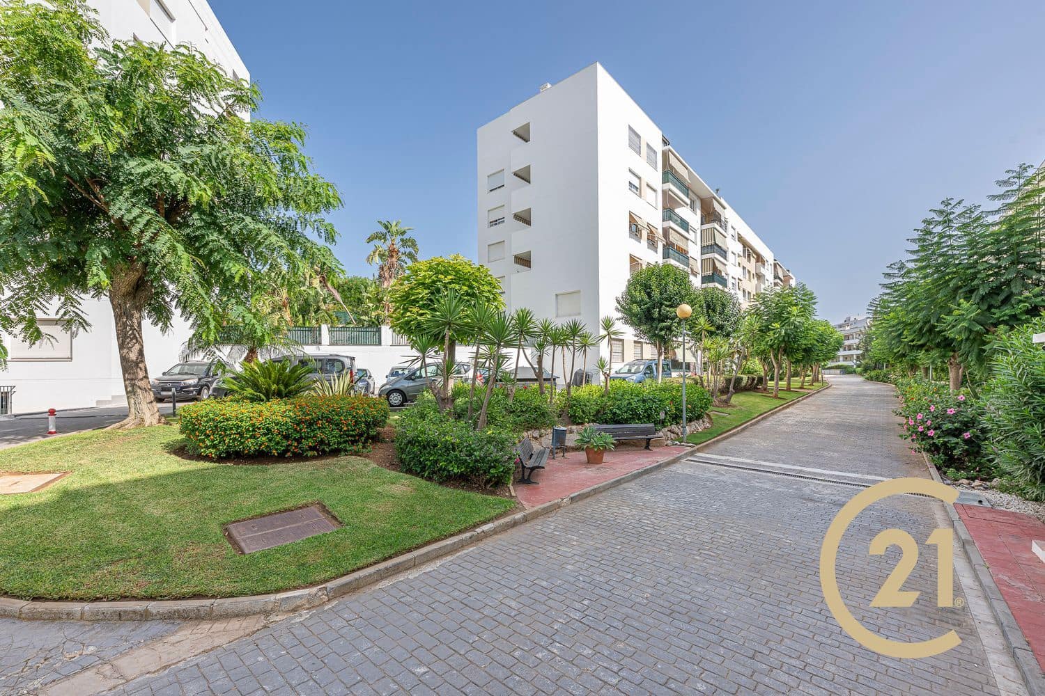 2 soverom Leilighet til salgs i San Pedro de Alcantara med svømmebasseng garasje - € 475 000 (Ref: 10115423)