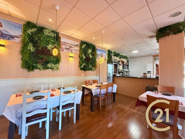 Kaupallinen vuokrattavana paikassa La Cala de Mijas, Mijas - 2 500 € (Ref: 10127628)