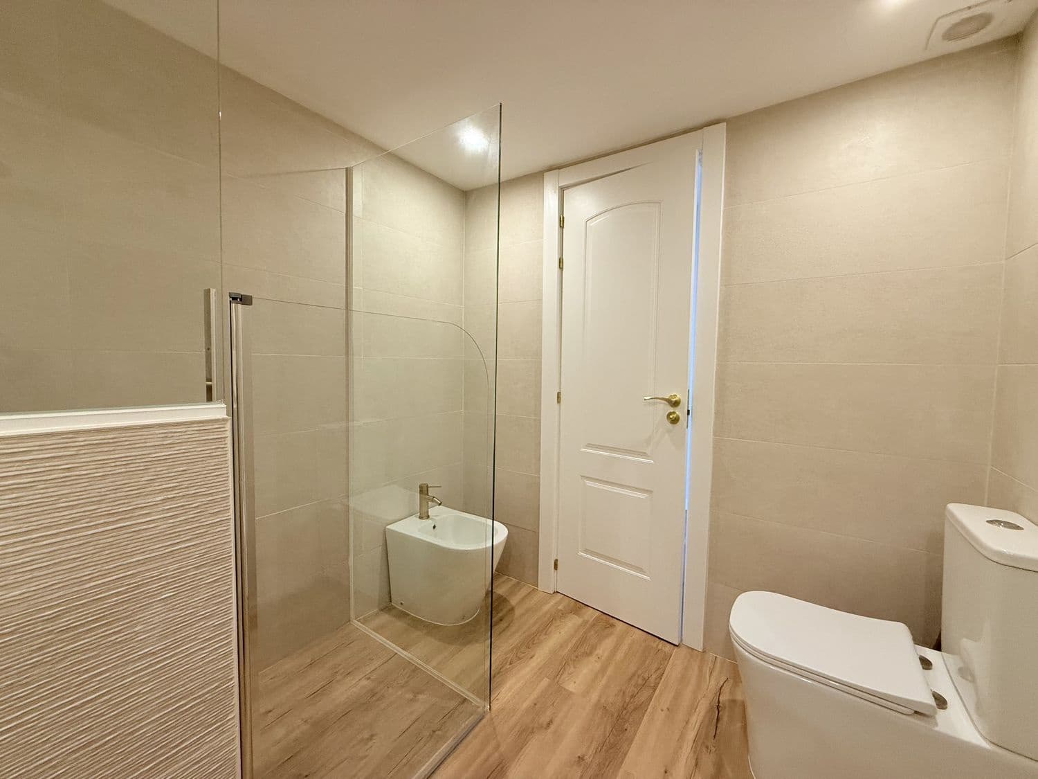 2 bedroom Apartment for sale in Marbella with pool garage - € 830,000 (Ref: 10141578)
