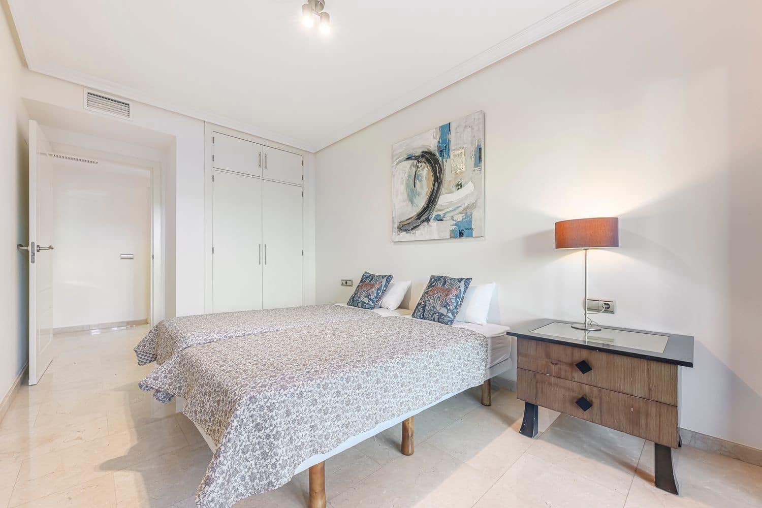 3 soveværelse Lejlighed til salg i Casares med swimmingpool garage - € 490.000 (Ref: 10161048)