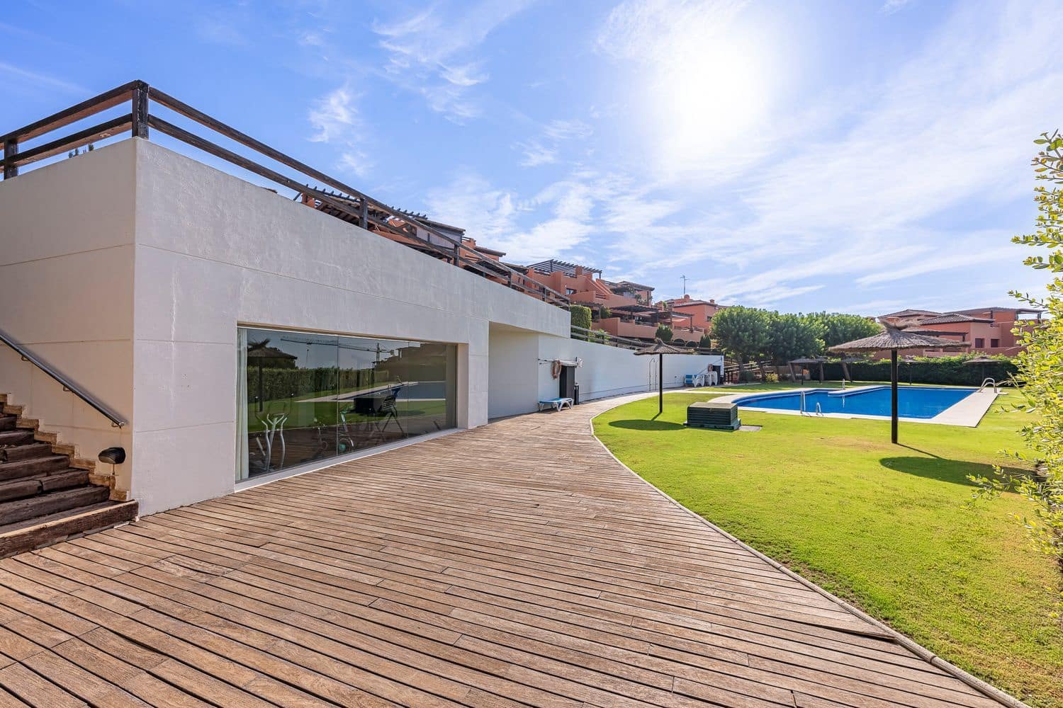 3 soveværelse Lejlighed til salg i Casares med swimmingpool garage - € 490.000 (Ref: 10161048)