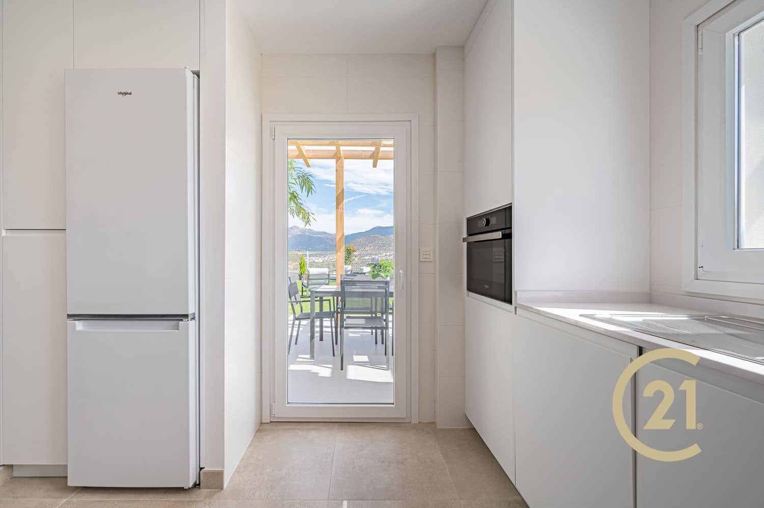 3 soveværelse Finca/Landehus til salg i Vinuela med garage - € 315.000 (Ref: 7711531)