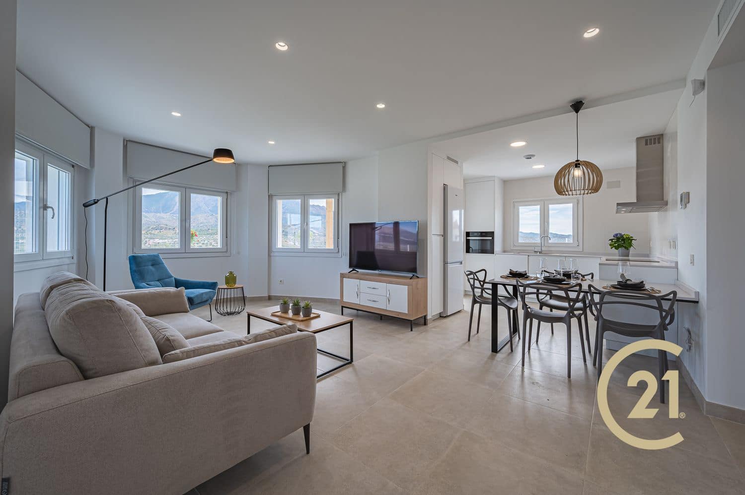 3 soveværelse Finca/Landehus til salg i Vinuela med garage - € 315.000 (Ref: 7711531)