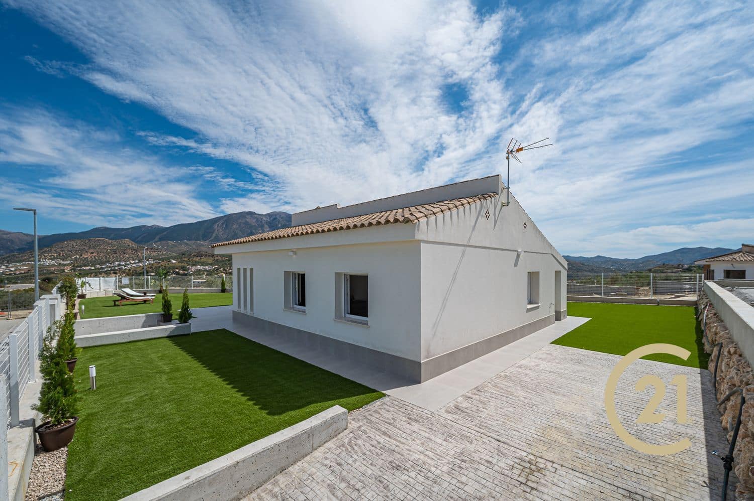 3 soveværelse Finca/Landehus til salg i Vinuela med garage - € 315.000 (Ref: 7711531)