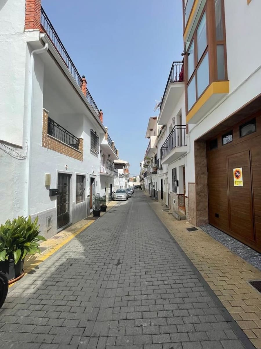 Teren niezagospodarowany na sprzedaż w Monda - 178 000 € (Ref: 8189529)