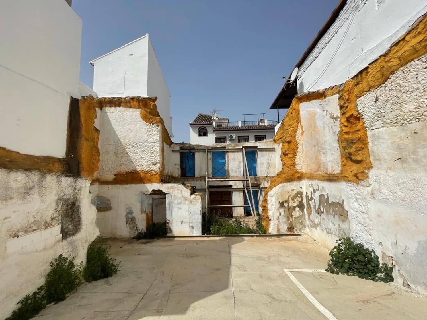 Teren niezagospodarowany na sprzedaż w Monda - 178 000 € (Ref: 8189529)