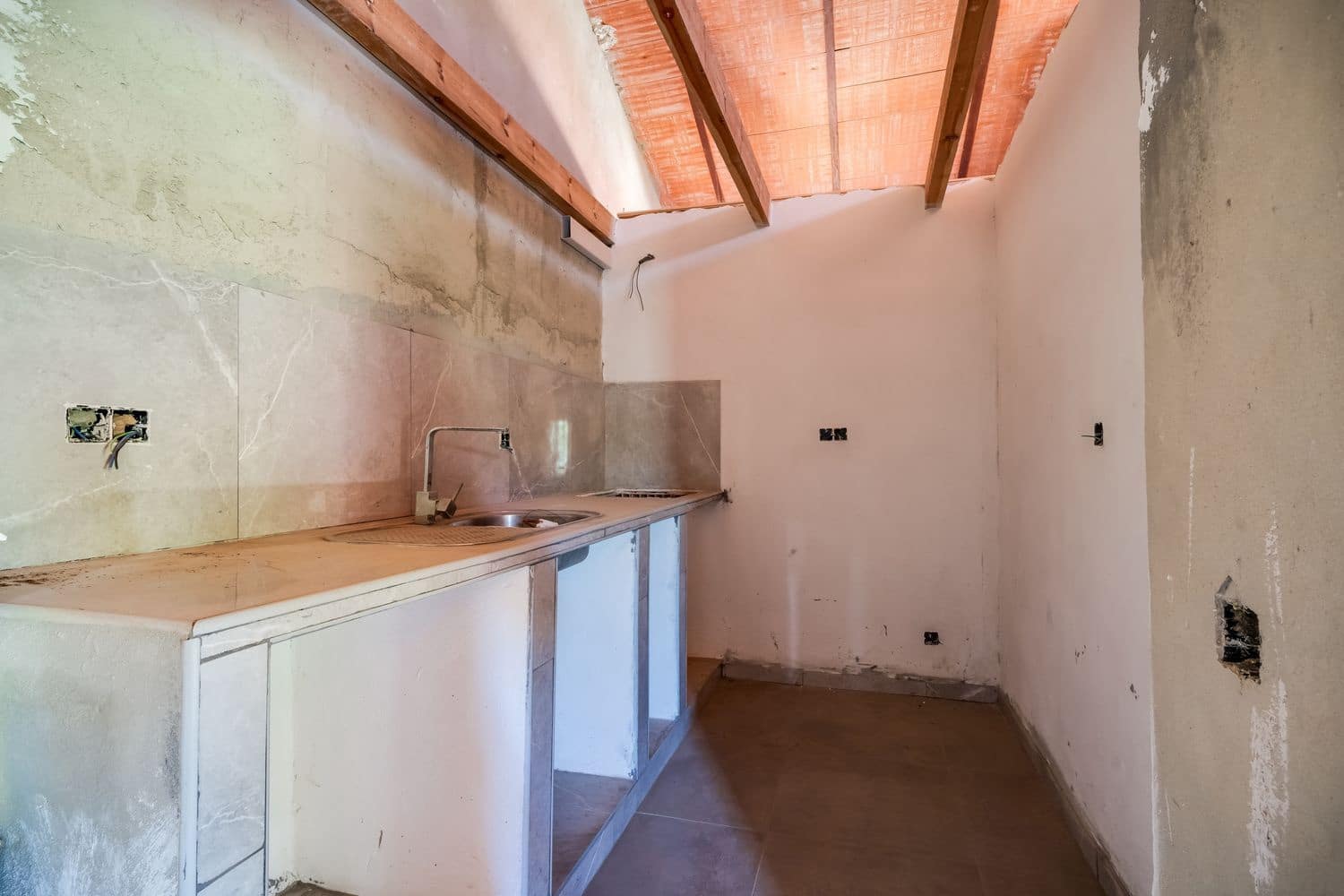 8 soveværelse Finca/Landehus til salg i Monda med swimmingpool garage - € 429.990 (Ref: 8247423)