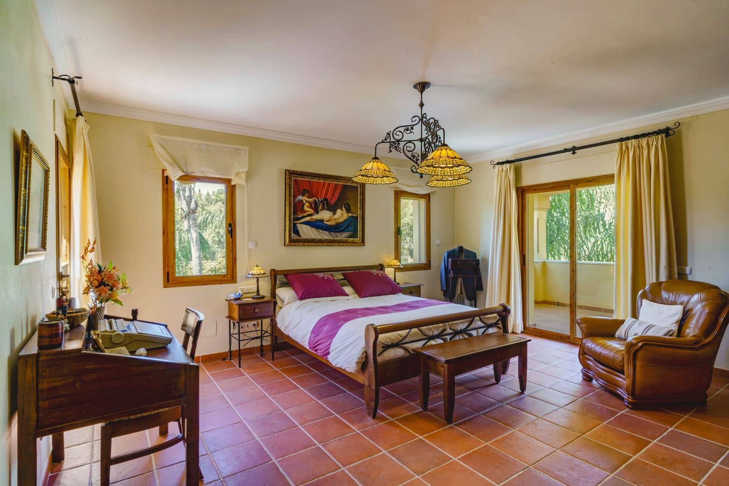 10 soverom Villa til salgs i La Quinta med svømmebasseng garasje - € 3 950 000 (Ref: 8267934)