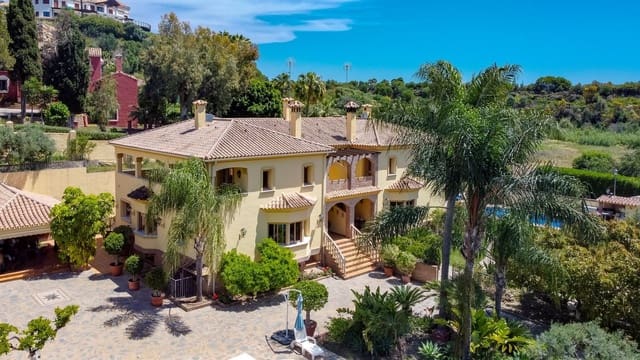 10 soverom Villa til salgs i La Quinta, Benahavís med svømmebasseng garasje - € 3 950 000 (Ref: 8267934)