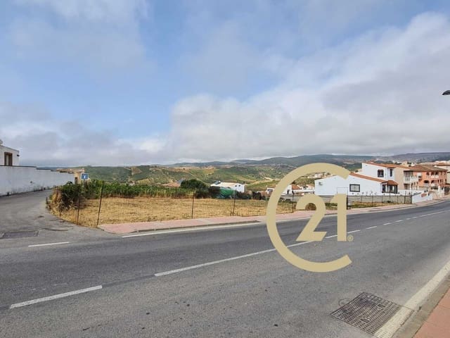 Grunde uden byggetilladelser til salg i Manilva Pueblo, Manilva - € 330.000 (Ref: 8432364)