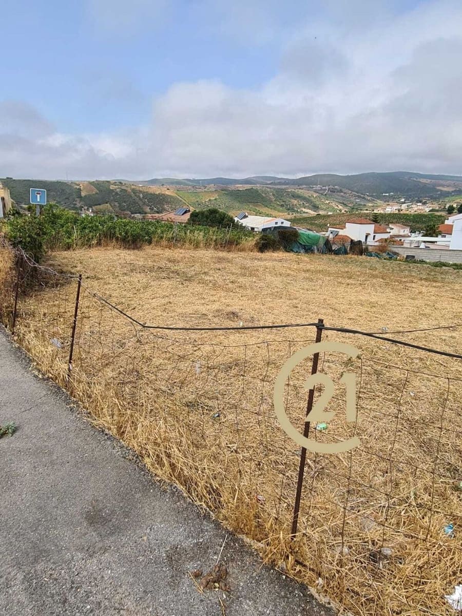 Grunde uden byggetilladelser til salg i Manilva - € 330.000 (Ref: 8432364)