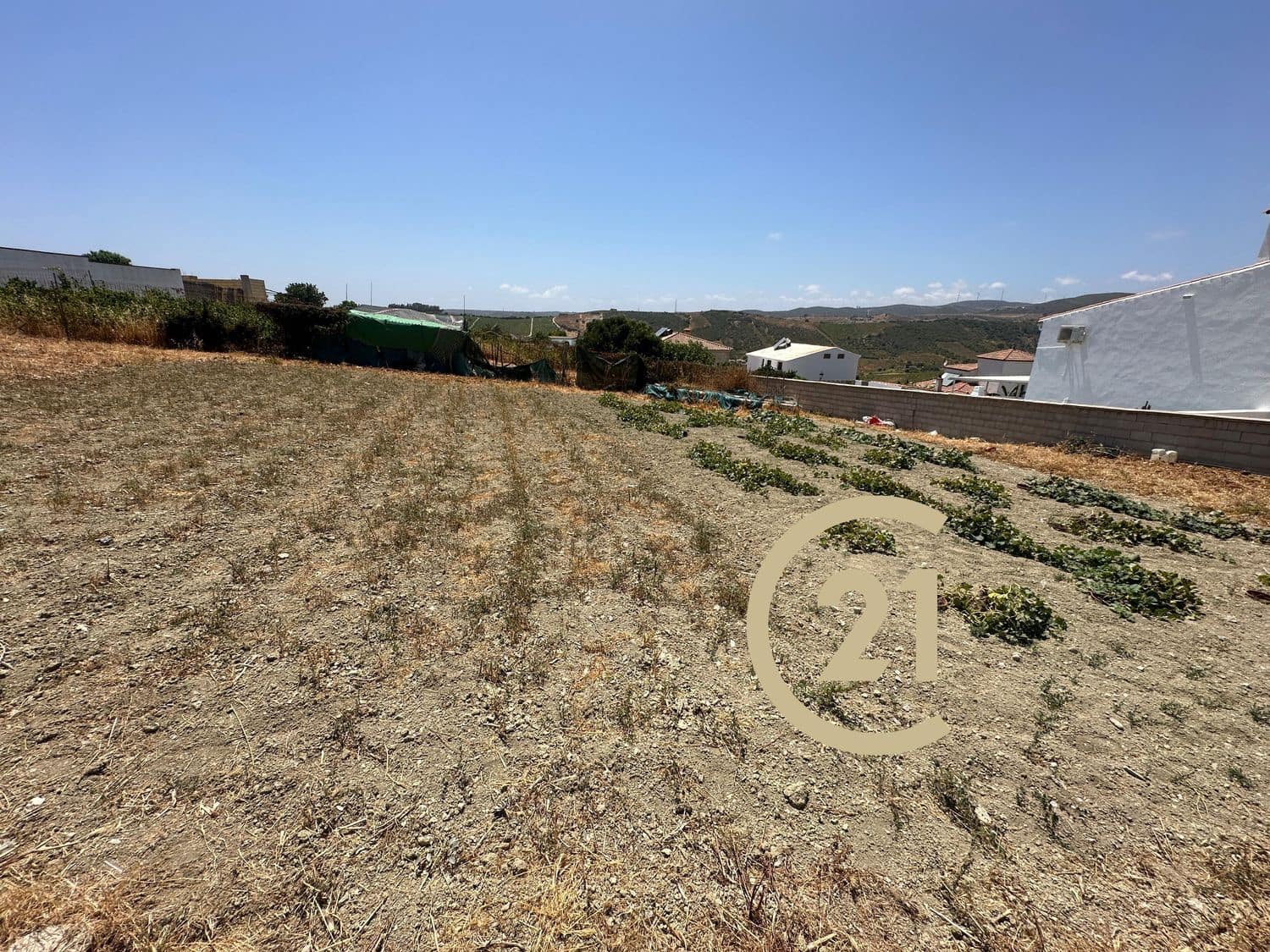 Grunde uden byggetilladelser til salg i Manilva - € 330.000 (Ref: 8432364)