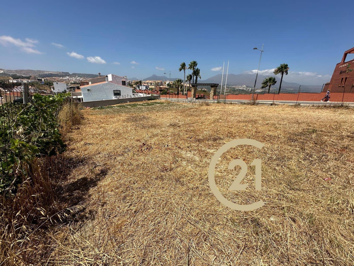 Grunde uden byggetilladelser til salg i Manilva - € 330.000 (Ref: 8432364)