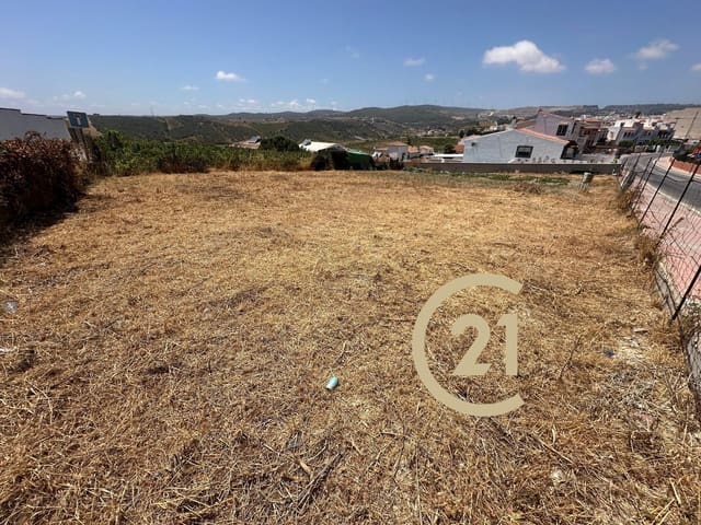 Grunde uden byggetilladelser til salg i Manilva Pueblo, Manilva - € 330.000 (Ref: 8432364)