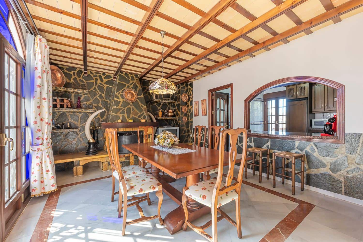 4 soveværelse Byhus til salg i Gaucin med garage - € 398.000 (Ref: 8583787)