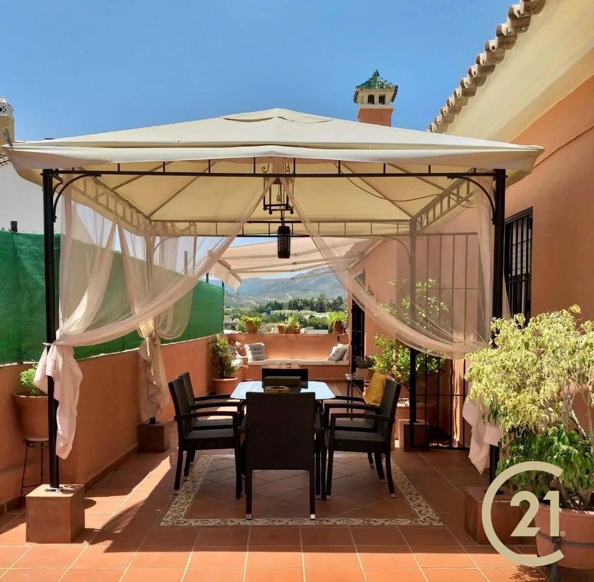 4 soveværelse Byhus til salg i San Pedro de Alcantara med garage - € 637.000 (Ref: 8910882)