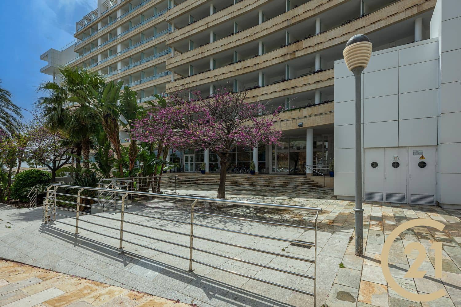 Ristorante/Bar da affittare in Marbella - 3.388 € (Rif: 8928459)