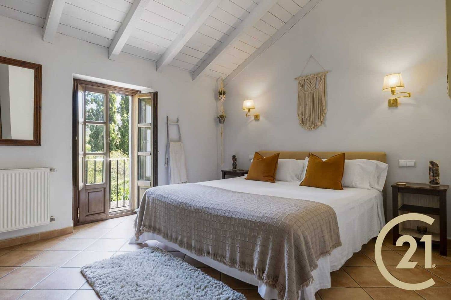 9 soveværelse Hotel til salg i Cortes de la Frontera med swimmingpool garage - € 975.000 (Ref: 8936519)