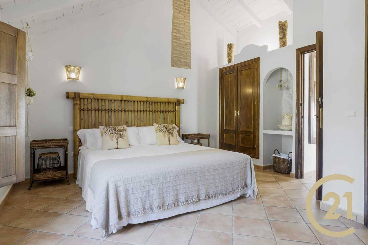 9 soveværelse Hotel til salg i Cortes de la Frontera med swimmingpool garage - € 975.000 (Ref: 8936519)