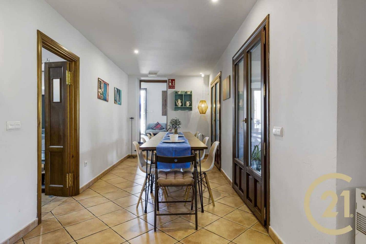 9 soveværelse Hotel til salg i Cortes de la Frontera med swimmingpool garage - € 975.000 (Ref: 8936519)