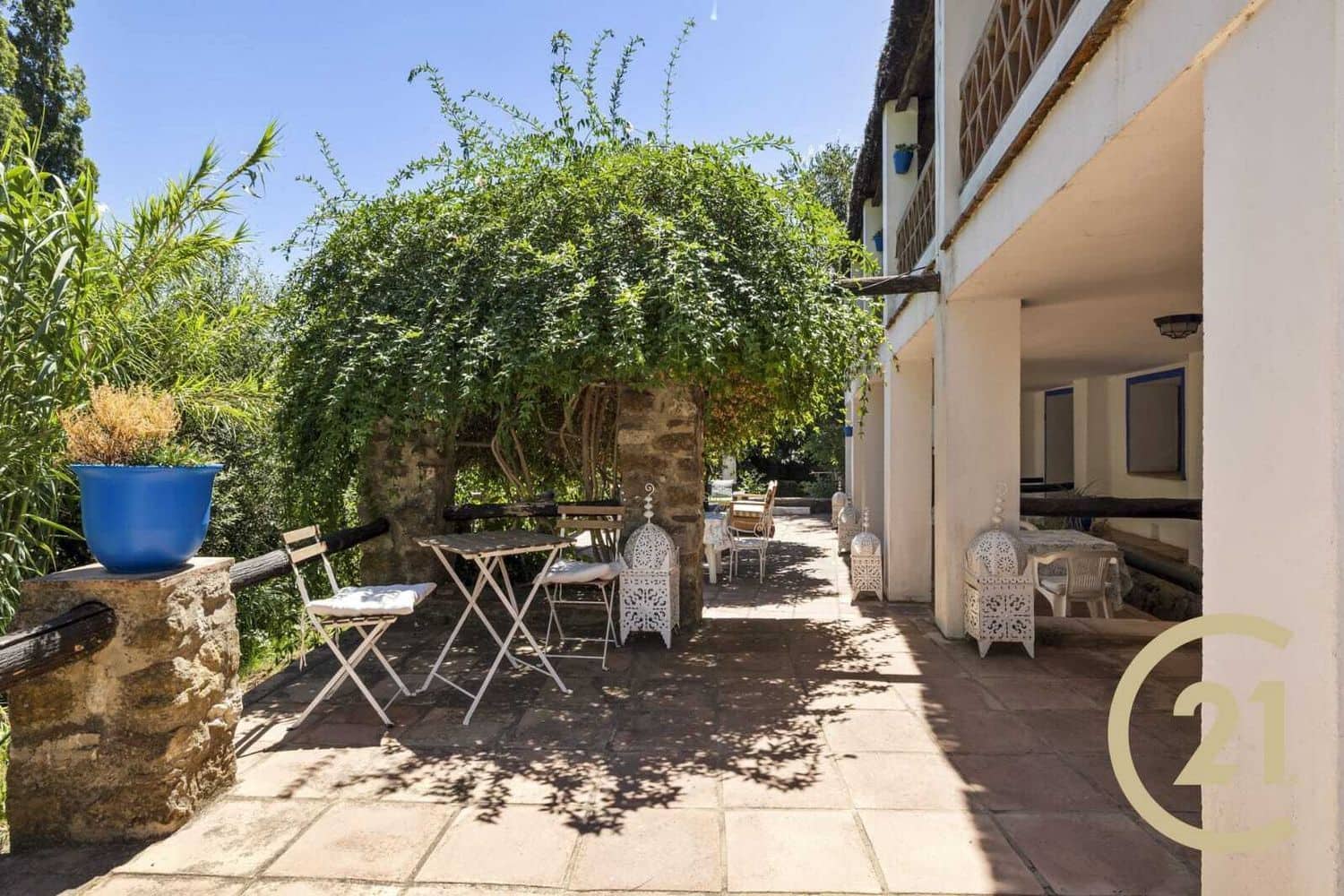 9 soveværelse Hotel til salg i Cortes de la Frontera med swimmingpool garage - € 975.000 (Ref: 8936519)