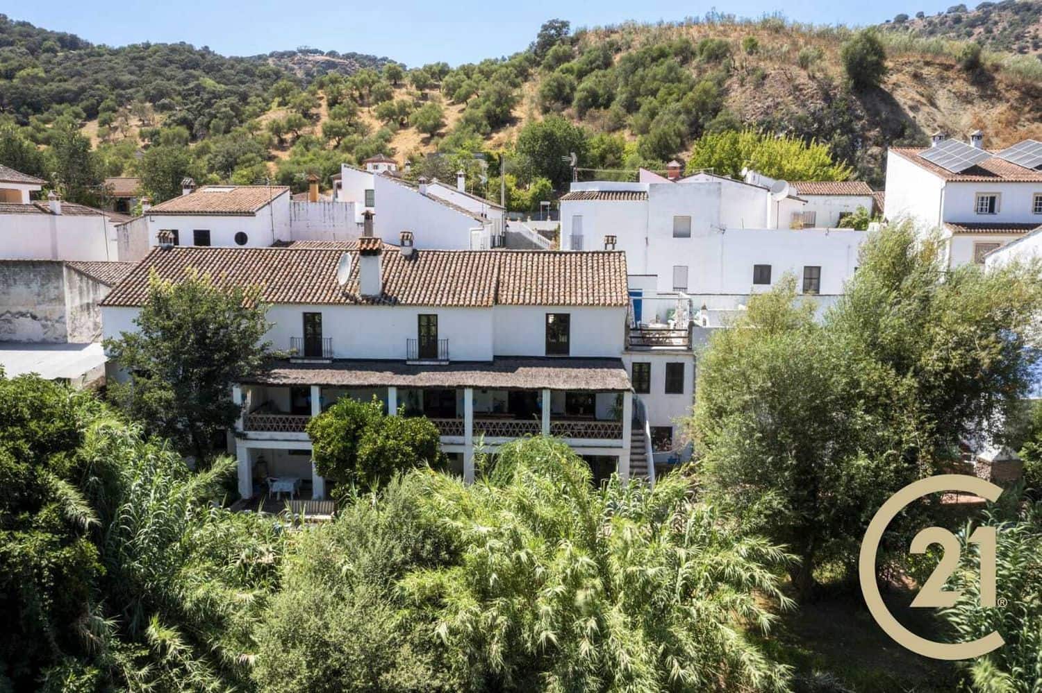 9 soveværelse Hotel til salg i Cortes de la Frontera med swimmingpool garage - € 975.000 (Ref: 8936519)