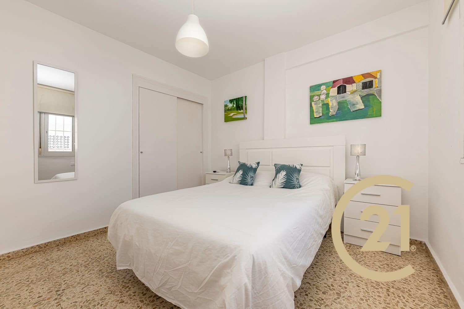 6 makuuhuone Huoneisto myytävänä paikassa San Pedro de Alcantara mukana 
autotalli - 545 000 € (Ref: 8967934)