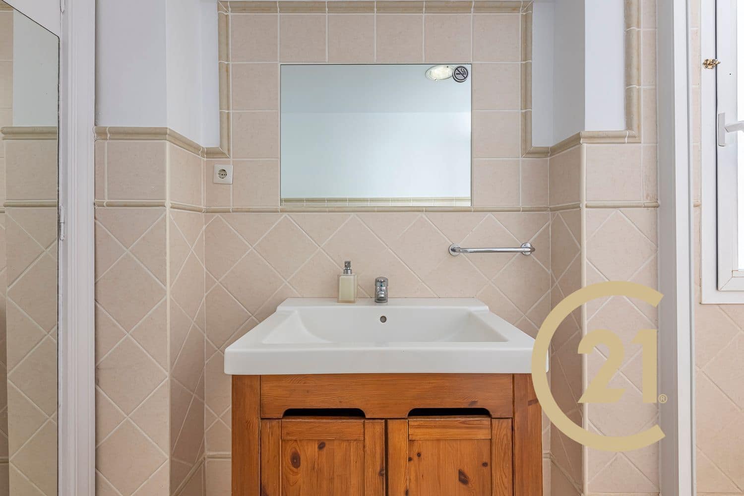 6 makuuhuone Huoneisto myytävänä paikassa San Pedro de Alcantara mukana 
autotalli - 545 000 € (Ref: 8967934)