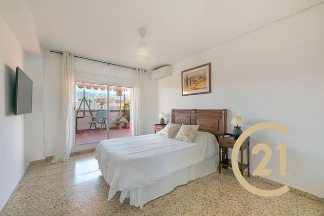 6 makuuhuone Huoneisto myytävänä paikassa San Pedro de Alcántara Pueblo, Marbella mukana 
autotalli - 545 000 € (Ref: 8967934)