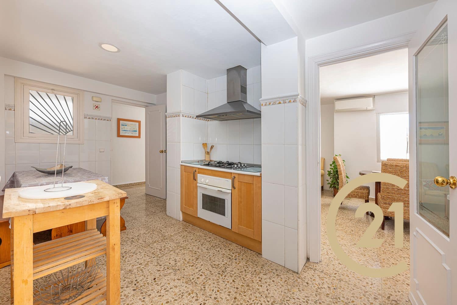 6 makuuhuone Huoneisto myytävänä paikassa San Pedro de Alcantara mukana 
autotalli - 545 000 € (Ref: 8967934)