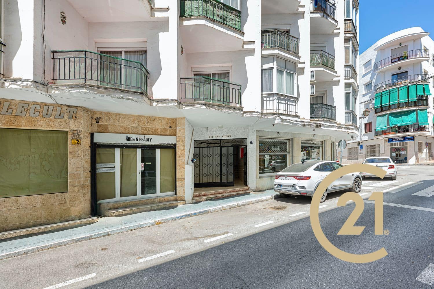 6 makuuhuone Huoneisto myytävänä paikassa San Pedro de Alcantara mukana 
autotalli - 545 000 € (Ref: 8967934)