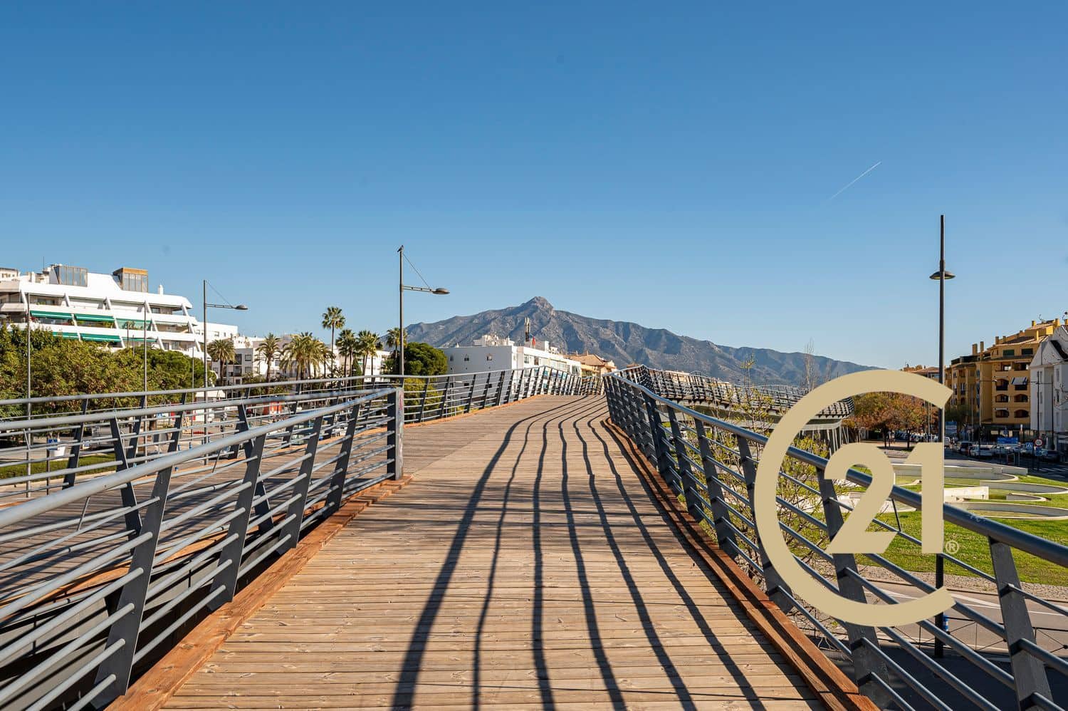 6 makuuhuone Huoneisto myytävänä paikassa San Pedro de Alcantara mukana 
autotalli - 545 000 € (Ref: 8967934)