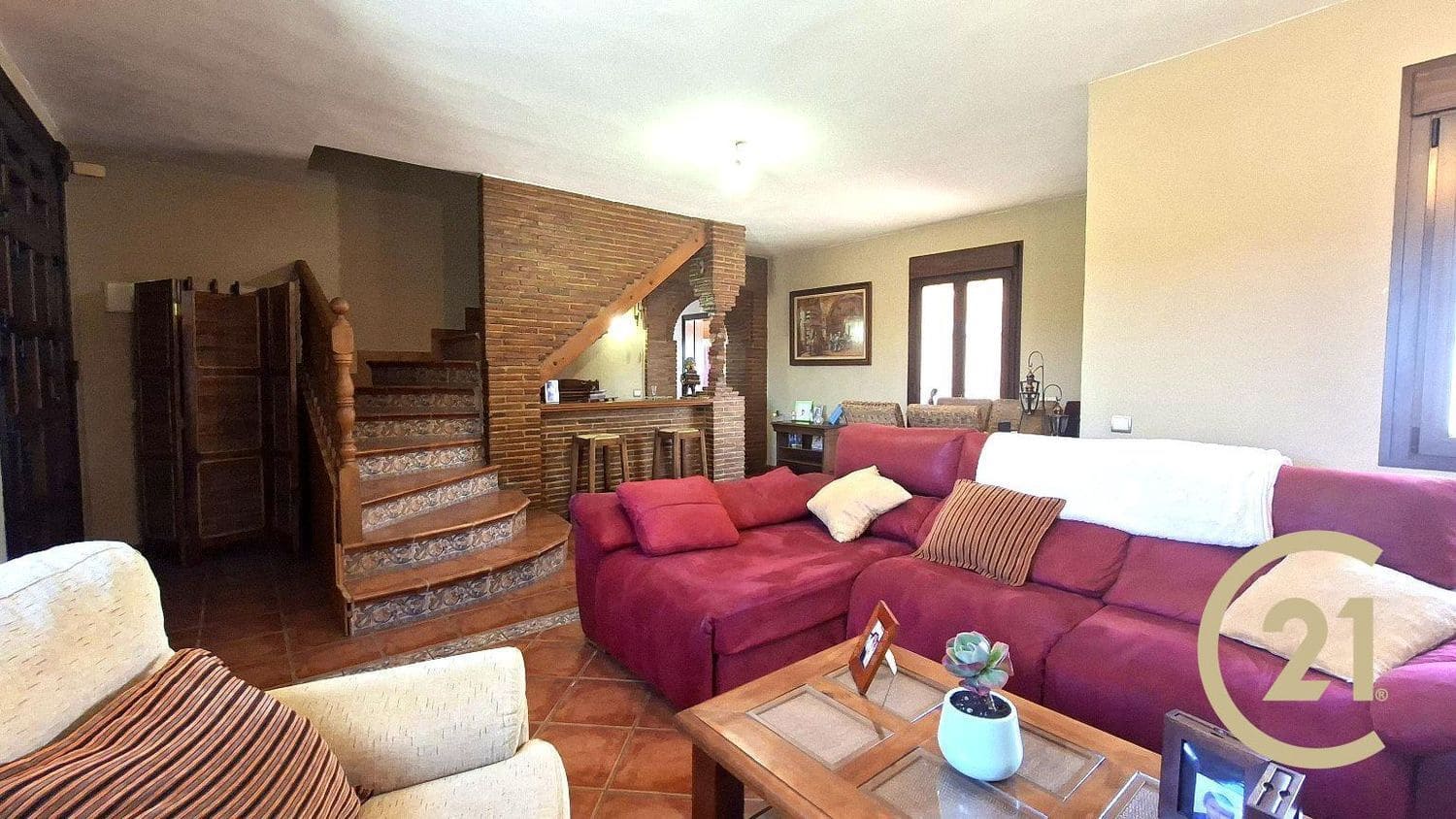 4 soveværelse Finca/Landehus til salg i Arriate med swimmingpool garage - € 295.000 (Ref: 9022733)