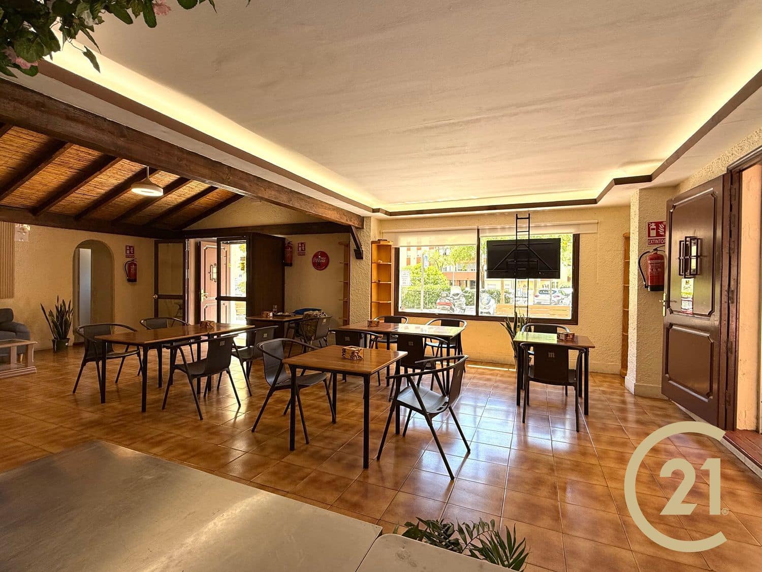 Restaurant/Bar til leie i Marbella - € 3 025 (Ref: 9029205)