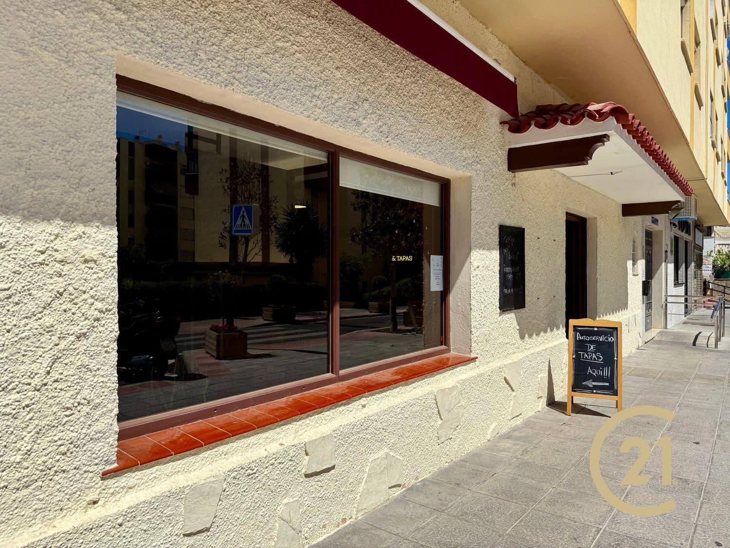 Restaurant/Bar til leie i Marbella - € 3 025 (Ref: 9029205)