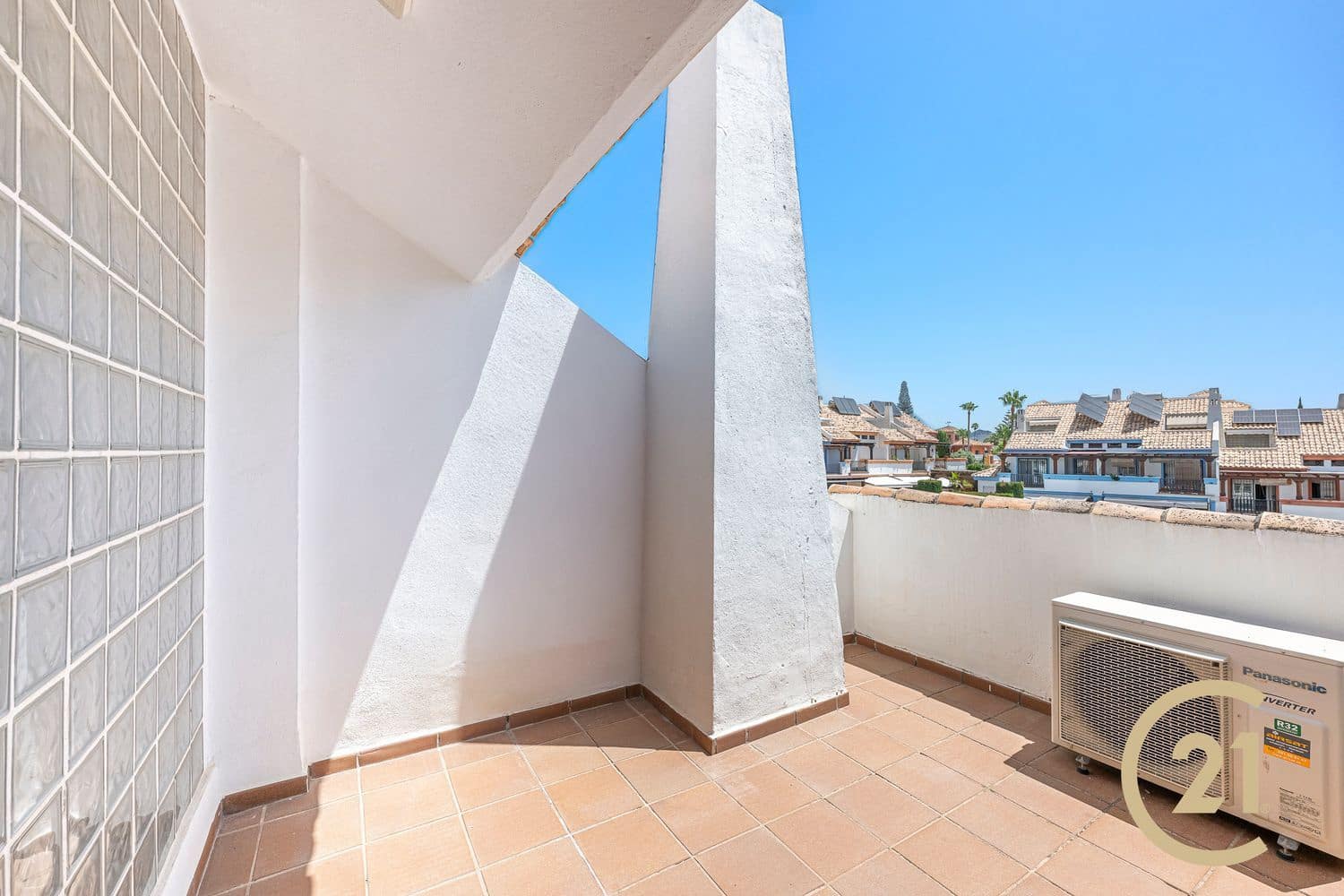 4 quarto Casa em Banda para venda em Marbella com piscina garagem - 870 000 € (Ref: 9088384)