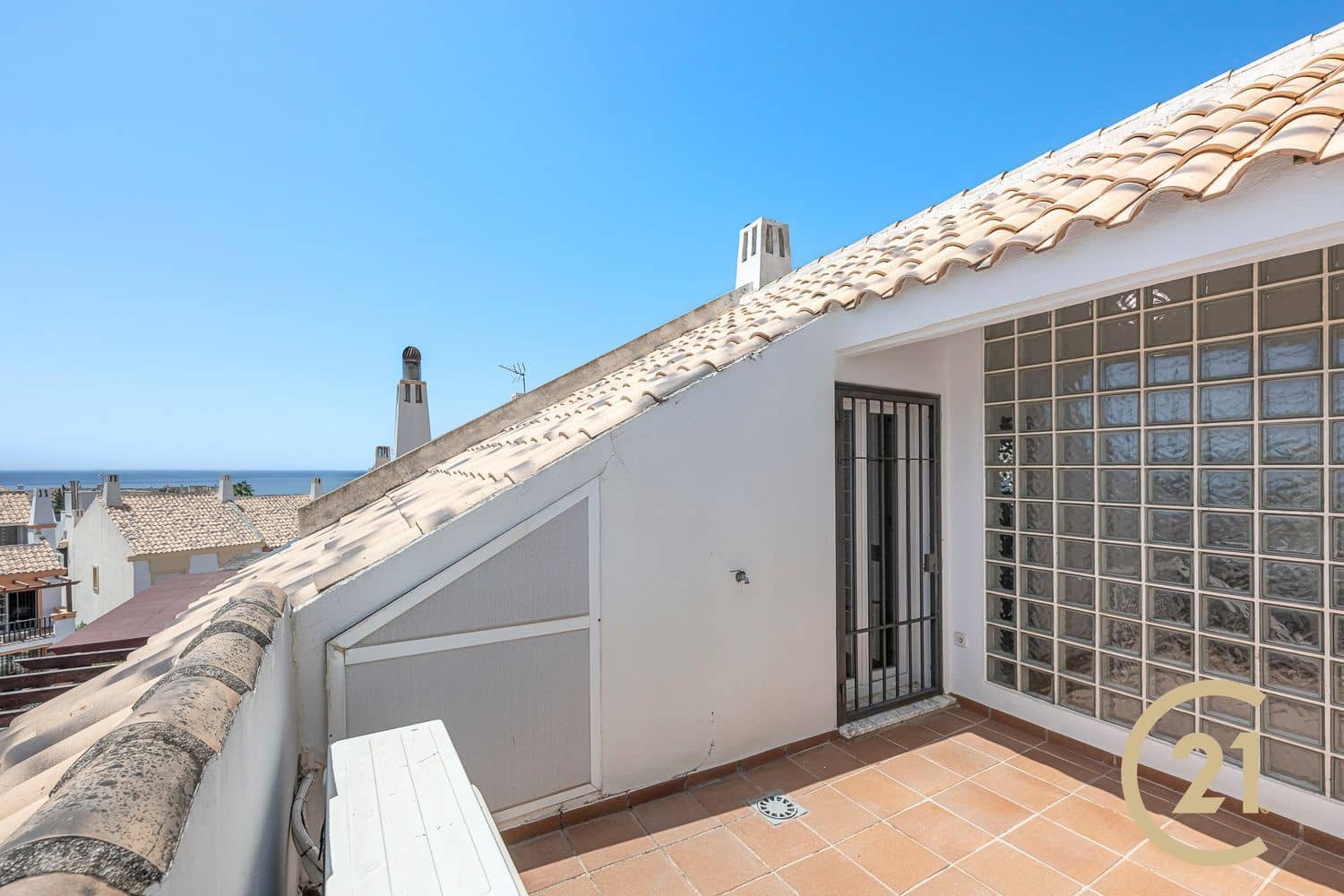 4 quarto Casa em Banda para venda em Marbella com piscina garagem - 870 000 € (Ref: 9088384)