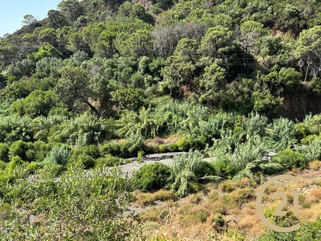 Teren niezagospodarowany na sprzedaż w Altos de Estepona, Estepona - 375 000 € (Ref: 9100338)