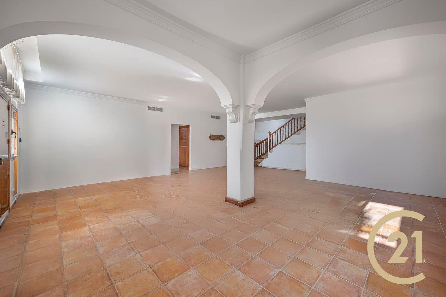 5 slaapkamer Huis te koop in La Quinta met zwembad garage - € 1.980.000 (Ref: 9106341)