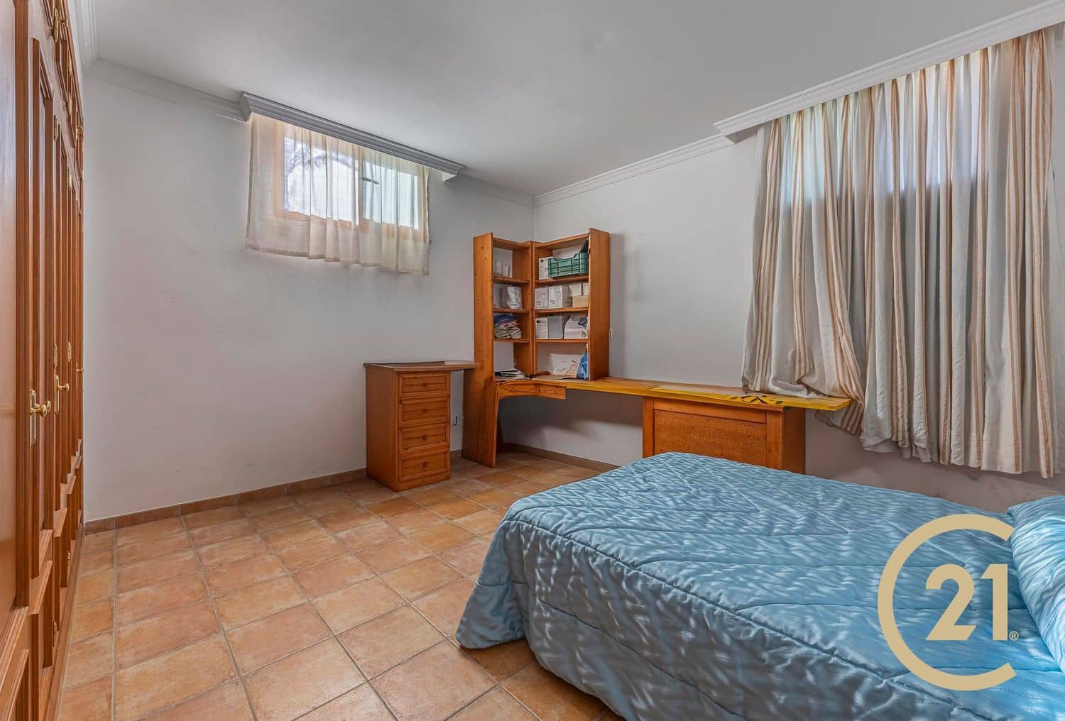 5 slaapkamer Huis te koop in La Quinta met zwembad garage - € 1.980.000 (Ref: 9106341)