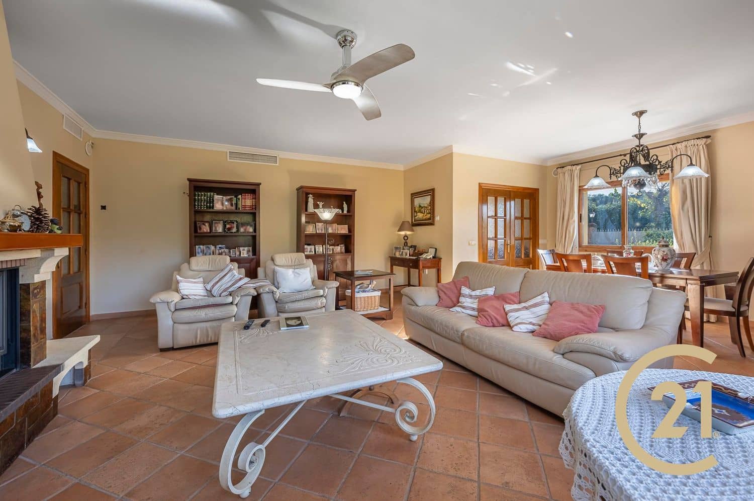 5 slaapkamer Huis te koop in La Quinta met zwembad garage - € 1.980.000 (Ref: 9106341)