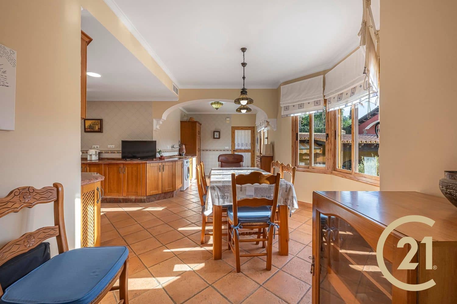 5 slaapkamer Huis te koop in La Quinta met zwembad garage - € 1.980.000 (Ref: 9106341)