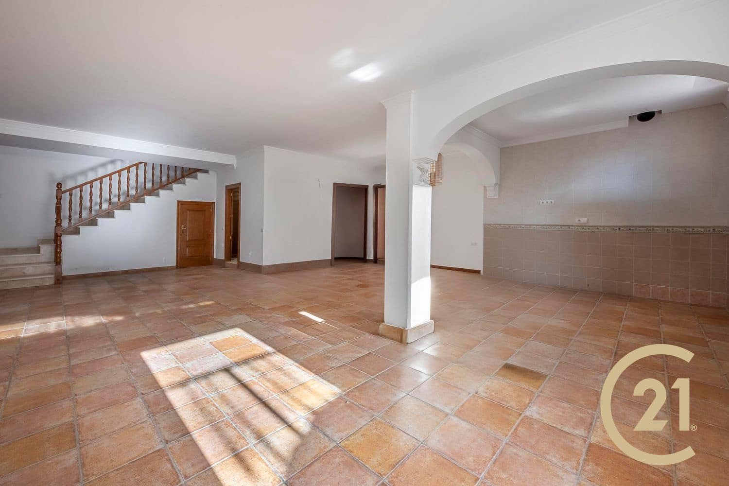 5 slaapkamer Huis te koop in La Quinta met zwembad garage - € 1.980.000 (Ref: 9106341)