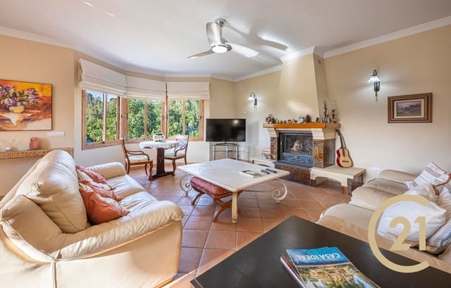 5 sypialnia Dom na sprzedaż w La Quinta, Benahavís z basenem garażem - 1 980 000 € (Ref: 9106341)