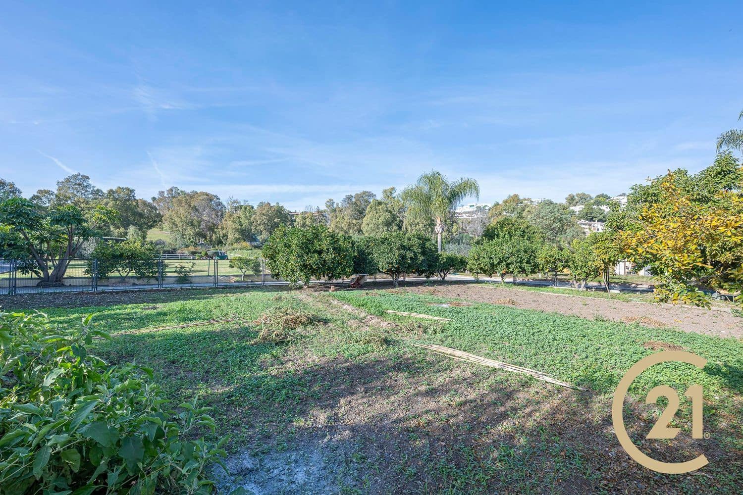 5 slaapkamer Huis te koop in La Quinta met zwembad garage - € 1.980.000 (Ref: 9106341)