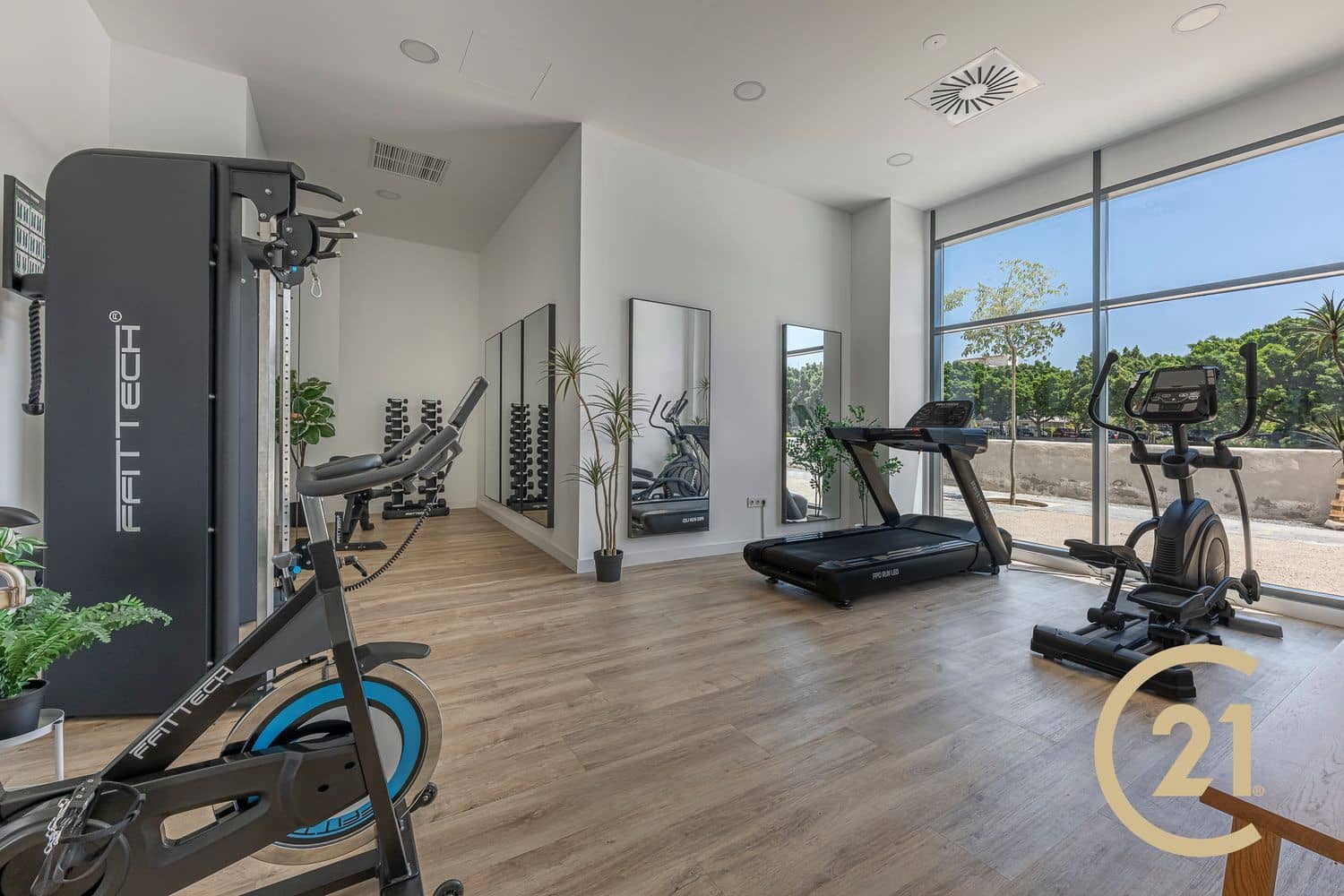 1 soveværelse Lejlighed til salg i Malaga by med swimmingpool garage - € 375.000 (Ref: 9160760)