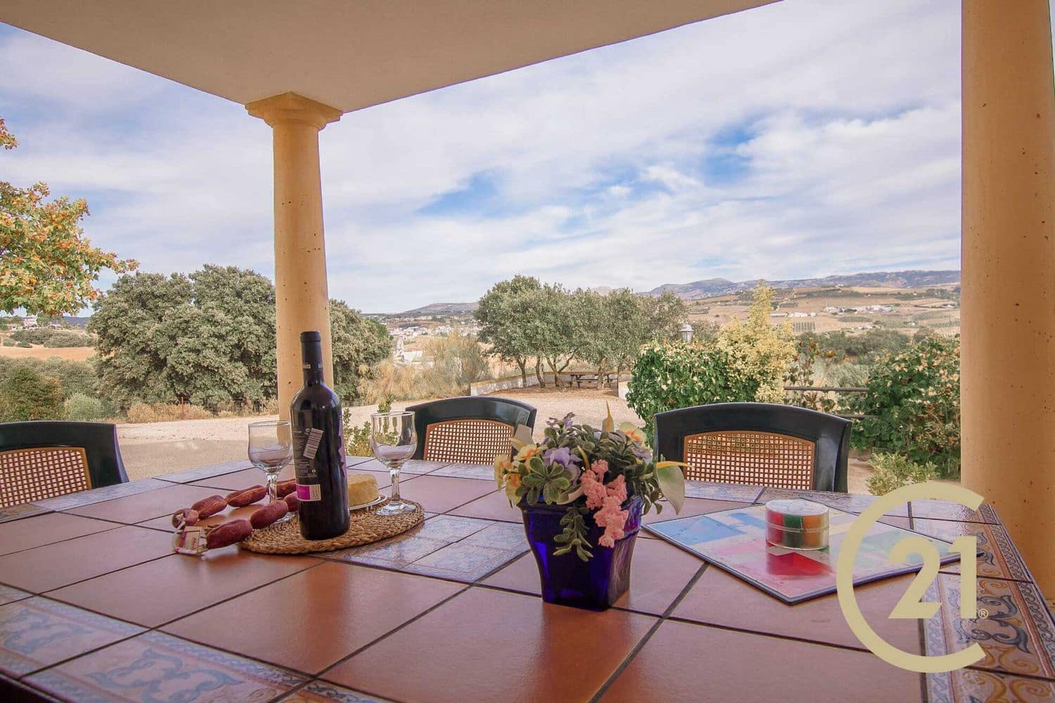 3 soveværelse Finca/Landehus til salg i Ronda med swimmingpool garage - € 550.000 (Ref: 9198338)