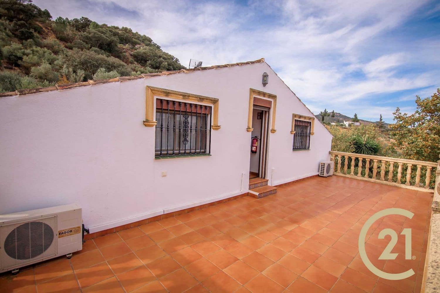 3 soveværelse Finca/Landehus til salg i Ronda med swimmingpool garage - € 550.000 (Ref: 9198338)